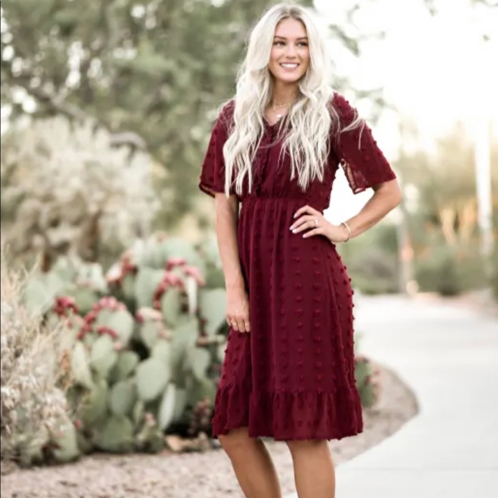 Polka dot pom pom Maroon midi dress size Small.
